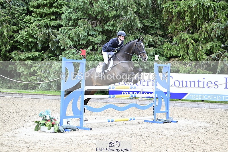 250525A-100412-15228 - A-012-Archie.Tulloch-ZIPPED.UP