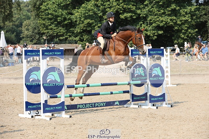 250816A-104219-00810 - Cls 3 Snr British Novice