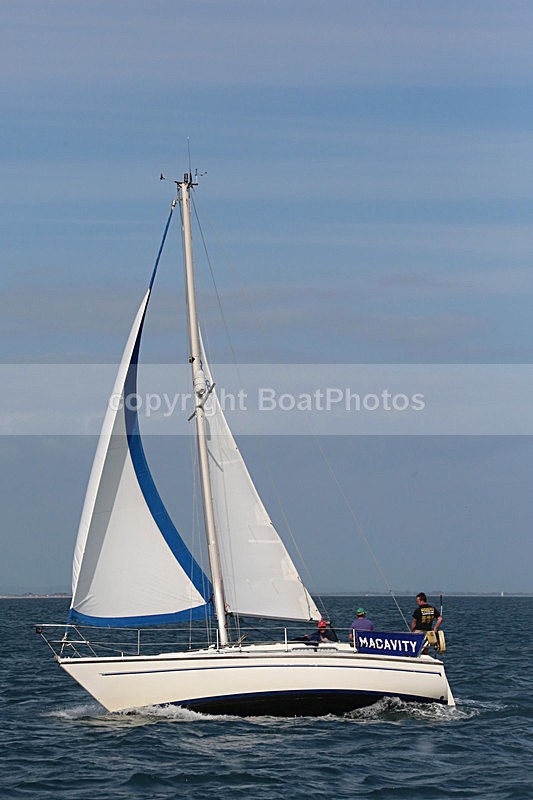 150627 GBR 6548 MACAVITY WT7A1037_S - ROUND THE ISLAND RACE - SATURDAY 27th JUNE 2015