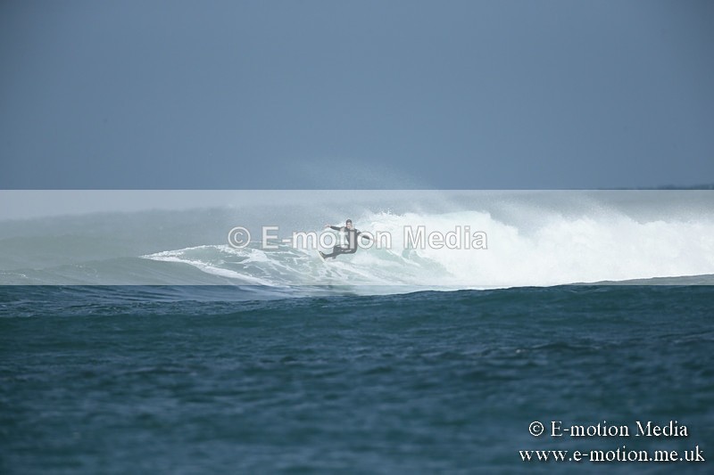 SU 310313-2017 - Gsy Surf - March - April 2013