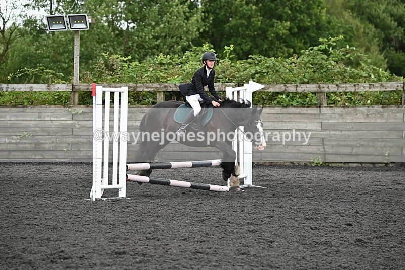 WJ6_0105 - Class 13 Novice 60cm
