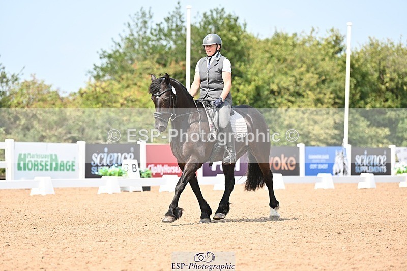 250816-132843-04698 - 115-Alison.AndrewsBercoed.Sambo