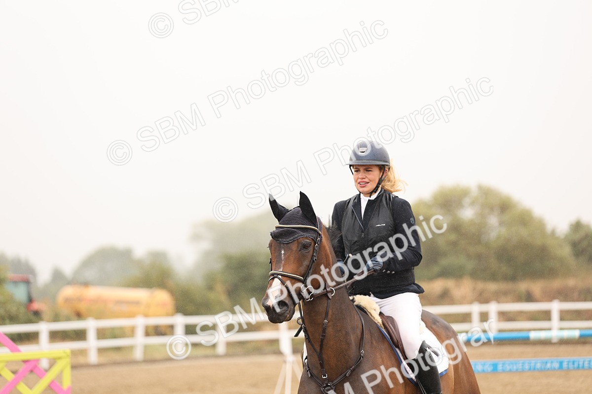 SBM_024157 - Class 6 - Senior Newcomers 1.10m