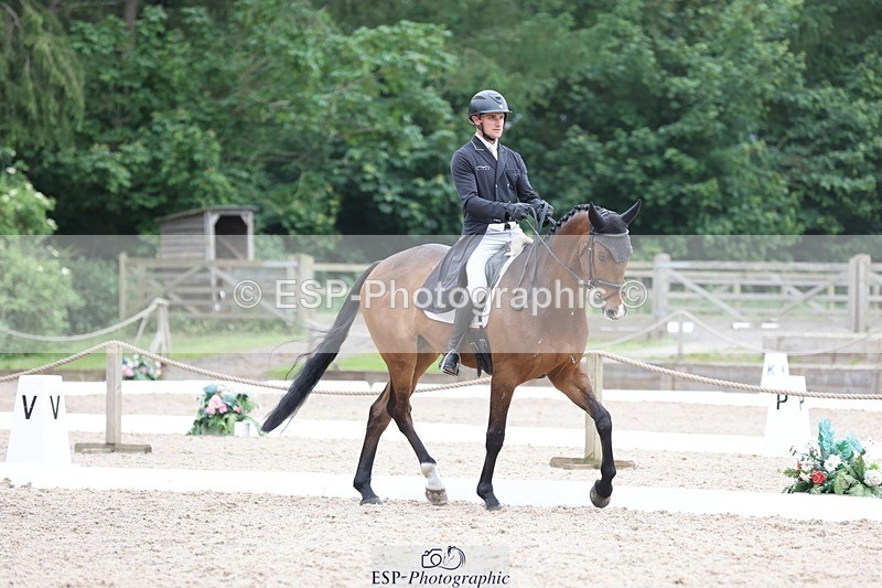 240523-181056-06345 - 320-CARPO_VIVENDI-Jack_Pinkney