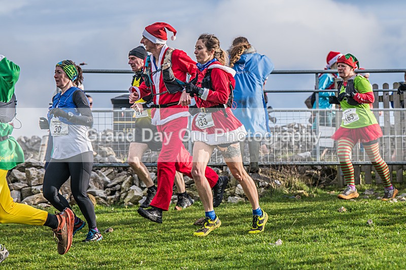 Litton-160 - Litton Christmas Cracker Fell Race (Limestone Series) Sunday 14th December 2025