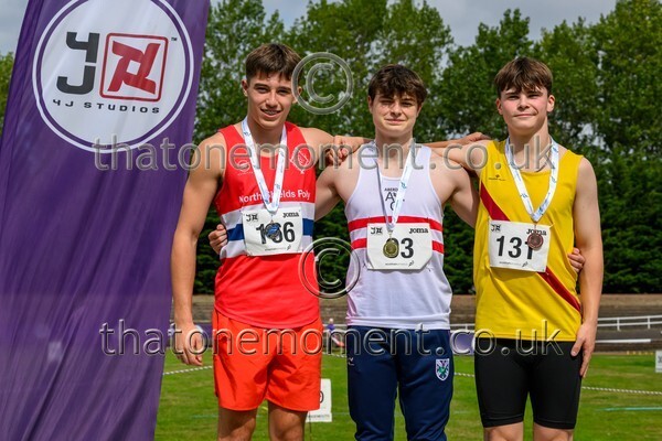 Age26 SAT-916600 - Medals
