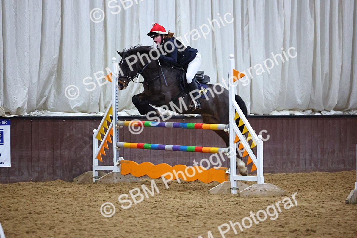 SBM_003211 - Class 7 - Stockings 1.00m