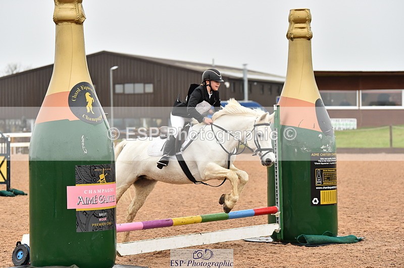 231118A-091616-00773 - Cls 16+17 Club and Schools 60cm