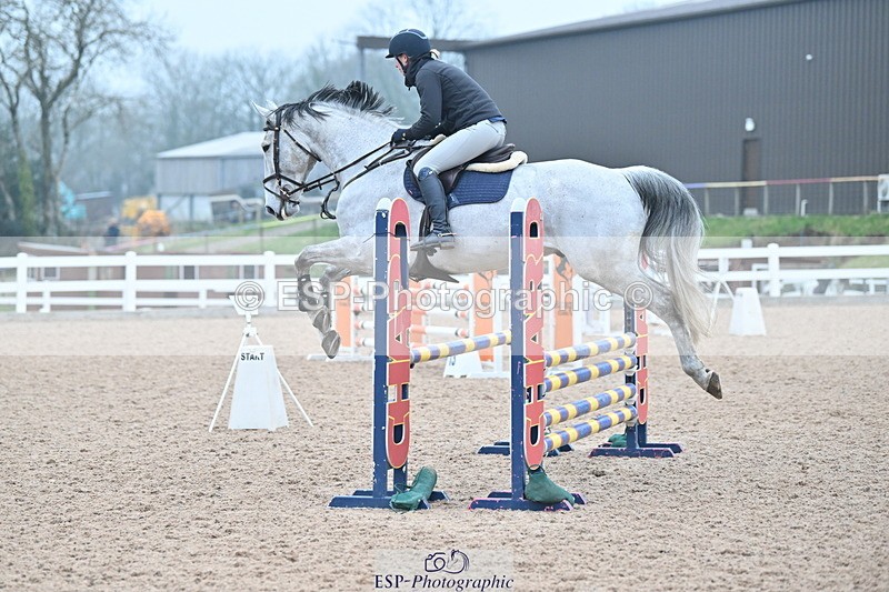 240113A-100156-01604 - Cls 9 British Novice and 90cm Open