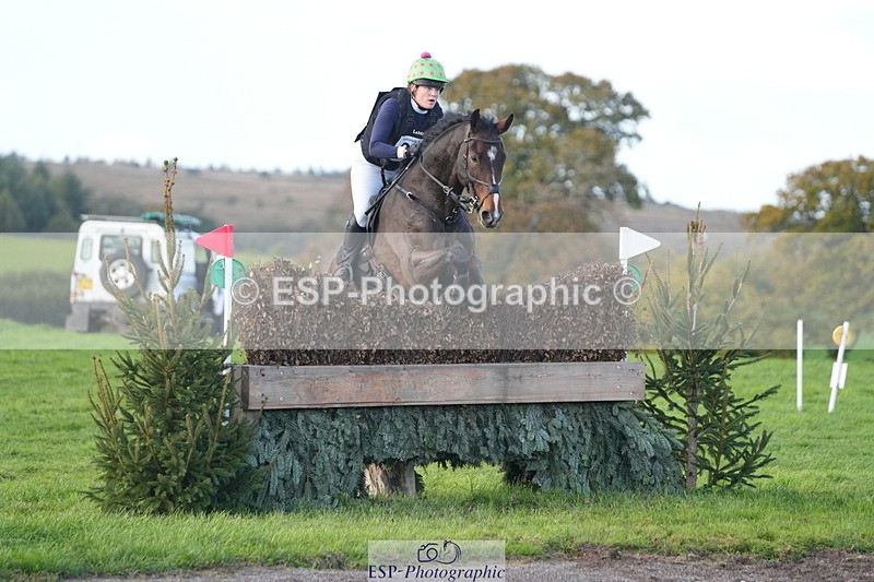 251024A-155135-14598 - C-251-Isabelle.Downes