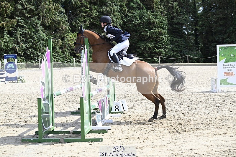 250823A-142843-32519 - WC Round 2 14.00 to 15.00