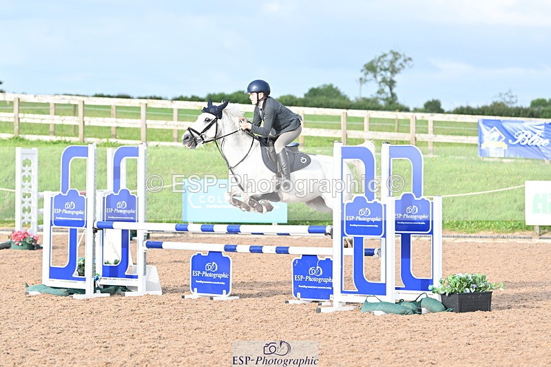 240628A-192505-01907 - Cls 7 Graham Heath 128cm + 138cm