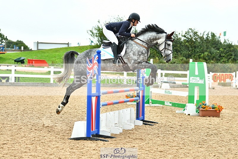 230730A-110418-09132 - Cls 32 Discovery & 1m Open