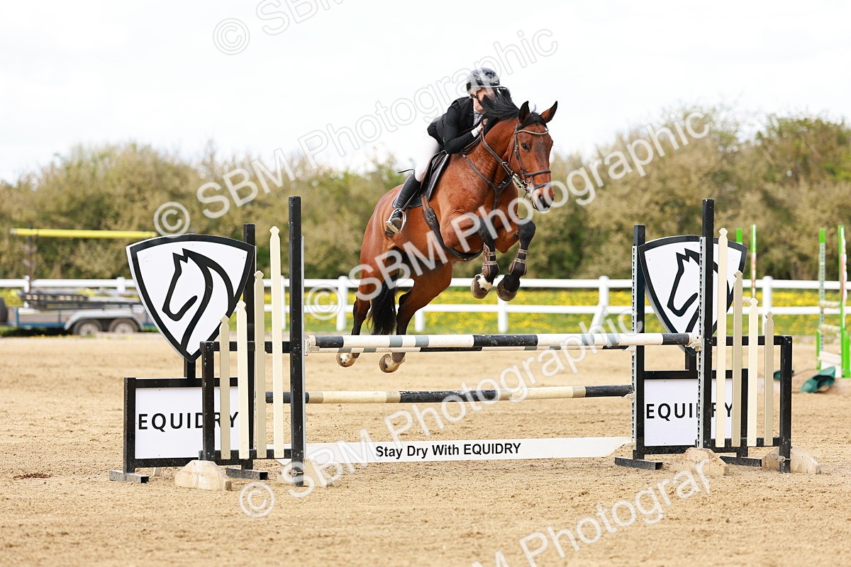 SBM_002250 - Class 4 - Senior Newcomers - 1.10m