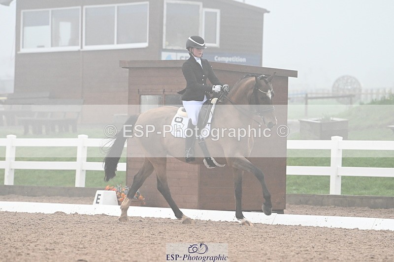 240217A-150200-03786 - 117-Jessie.Kirby-As.Well.de.la.Roche.CMF