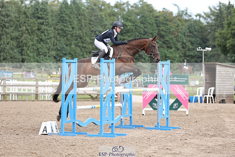 240804-164513-17042 - 717-Florence_Scard-Morgan-WESTON_JEMIMA