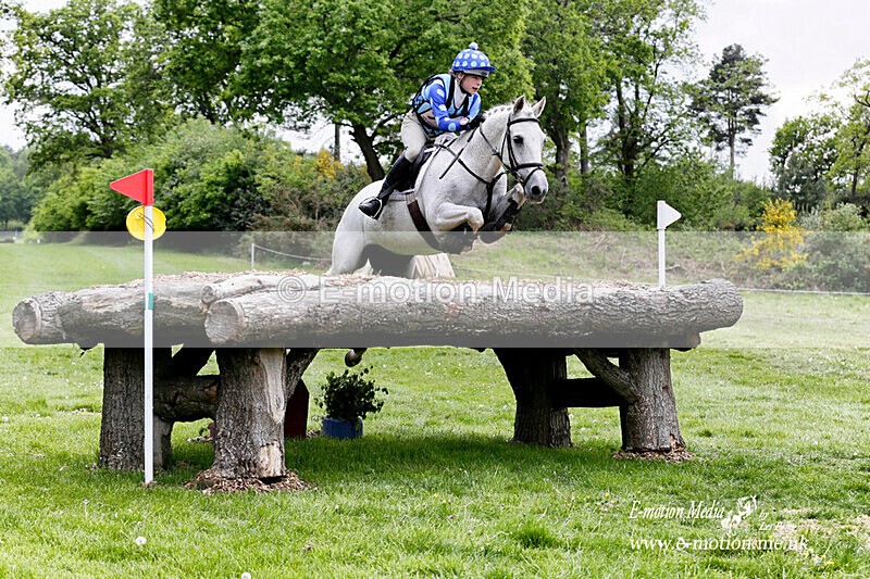 BE190519-2491a - Equestrian