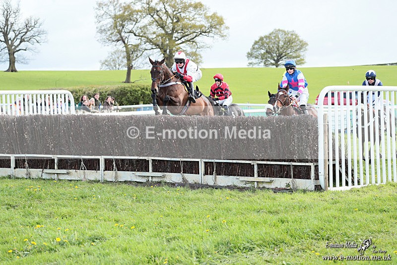 PtP 180426 1078 - Worcestershire Hunt PtP Chaddesley Corbett 18/04/26