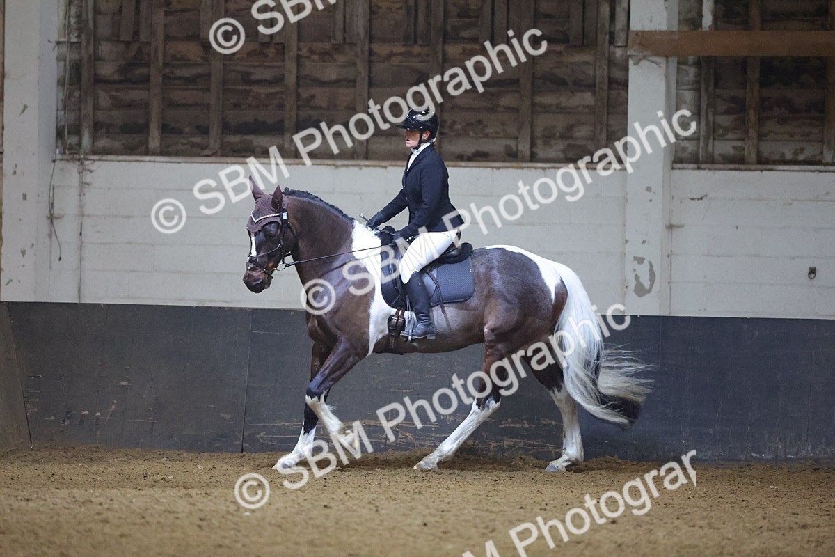 SBM_003018 - Class 9-10 - MQ U21 Open Novice 1
