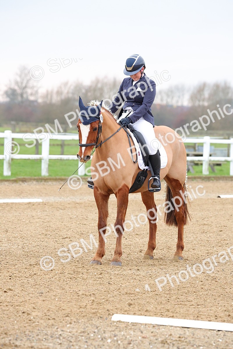 SBM_001689 - Class 8-11 - Novice 2 - Elementary 2