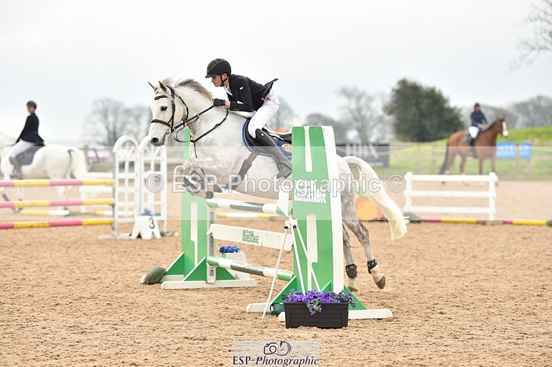 240331A-112450-00685 - 1m First Round