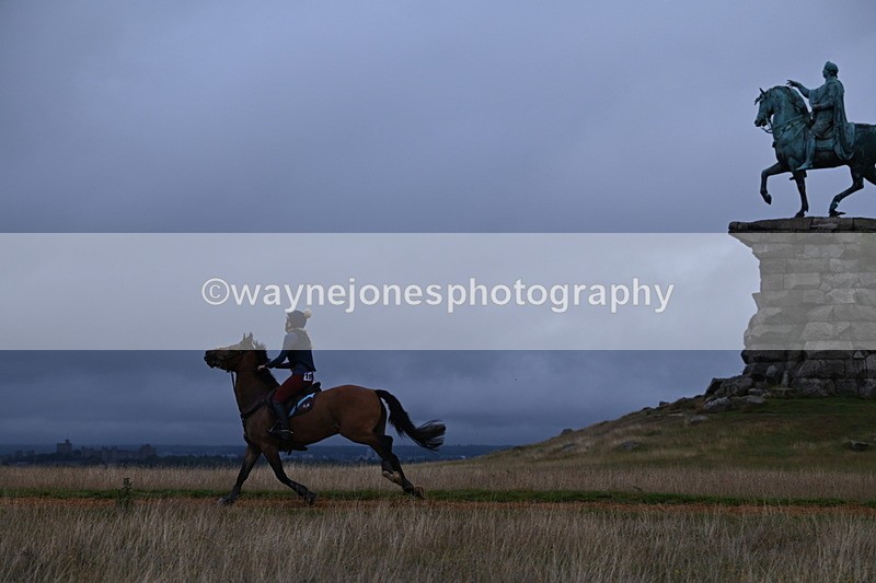 DSC_2422 - Time at Statue 12:34 to 12:56