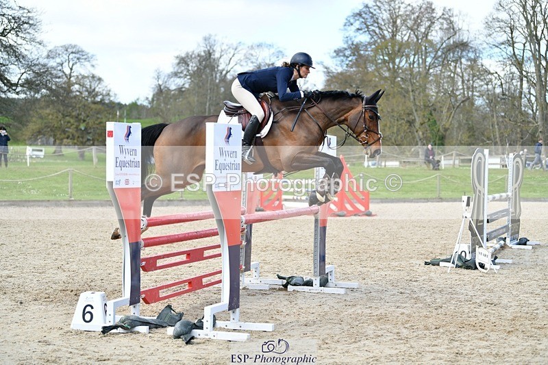 240324-123307-02582 - Cls 9 Snr 1.05m Open