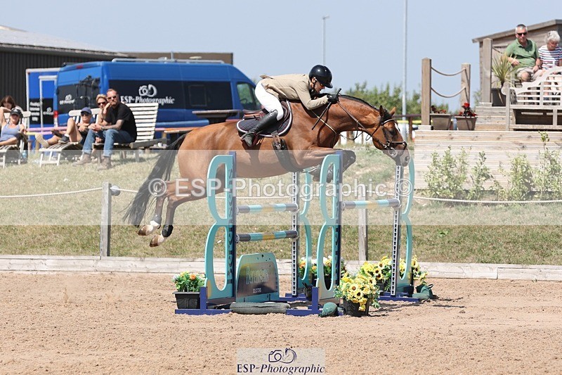 250725-140835-03174 - Cls 3 Snr Foxhunter