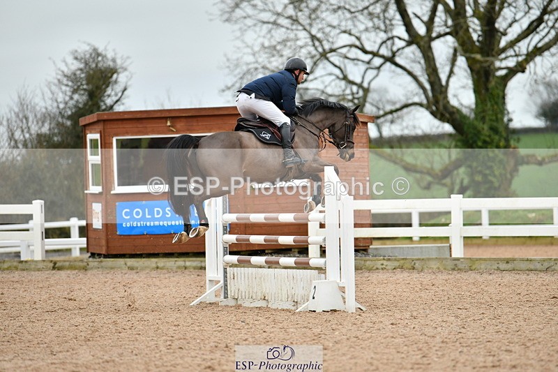 240112A-130658-00920 - Cls 5 Newcomers and 1.10m Open