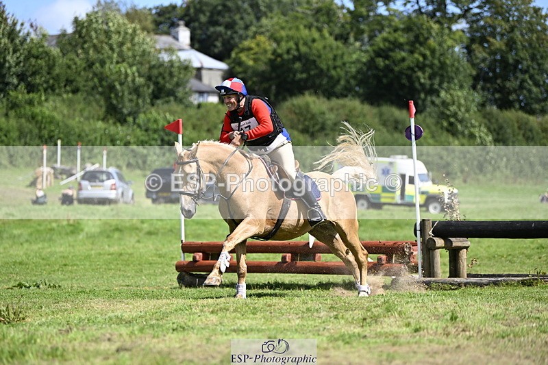 240811A-115443-02237 - 017-