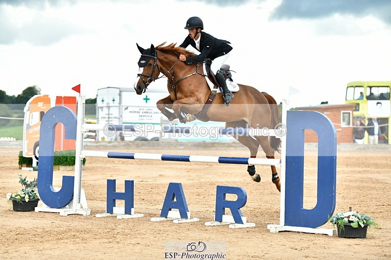 230720A-155250-04078 - Cls 9, 2 Star Big 1.40m Start to break