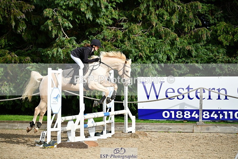 251004A-150007-01620 - Classes 8 & 9 70cm