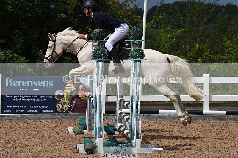 230715A-121122-01046 - Cls 3 Discovery & 90cm Open