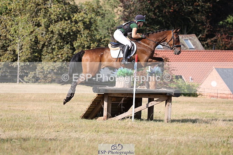 250802A-172649-08536 - I-408-Leia.Massey-HOOVES.THE.DADDY