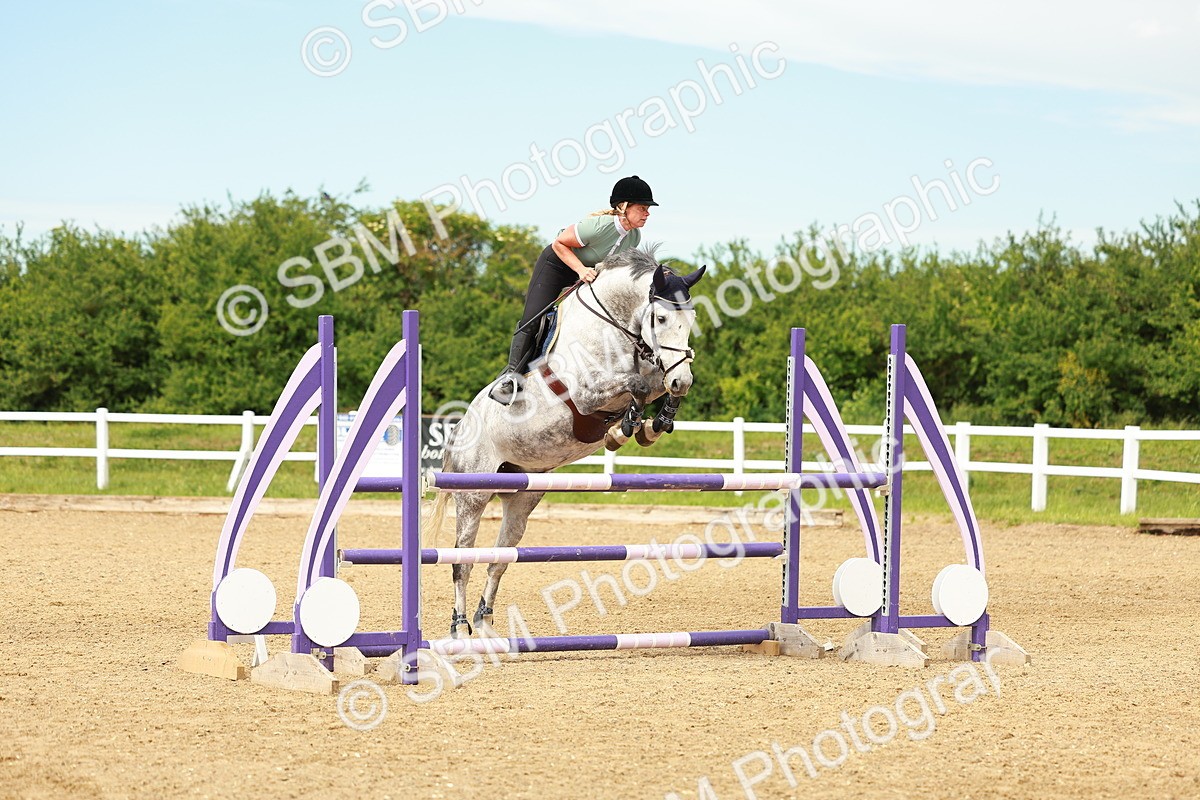 SBM_002247 - Class 4 - Senior Newcomers - 1.10m