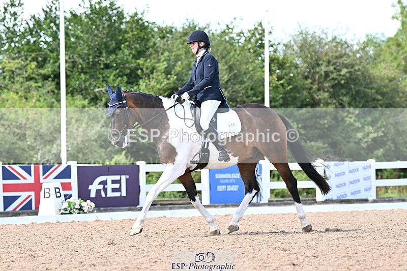 240816A-144558-05484 - 208-Sophie.Savage-Two.Tone.Ted