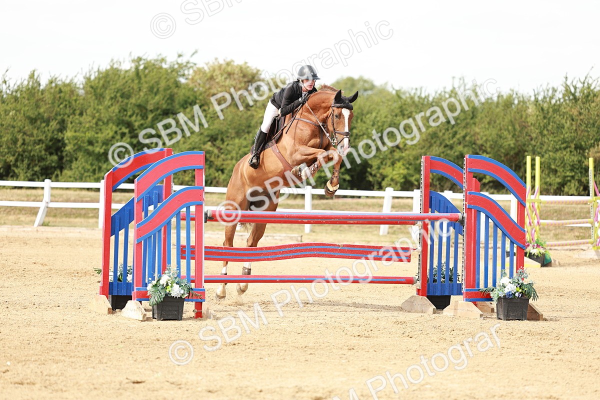 SBM_008134 - Class 4 - Senior Foxhunter - 1.20m Open