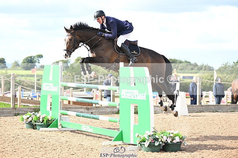 240912A-143645-02216 - Cls 5 National 1.30m Open