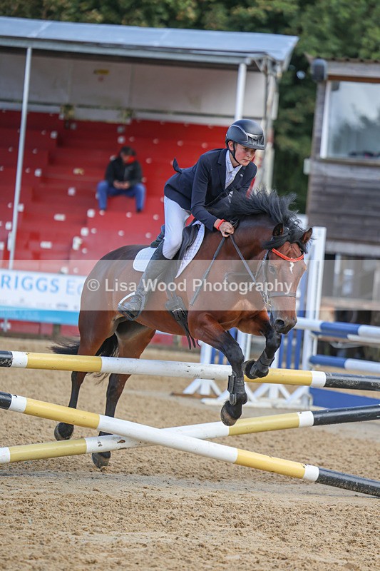 3E7A8240 - Class 4: Pony British Novice/80cm Open