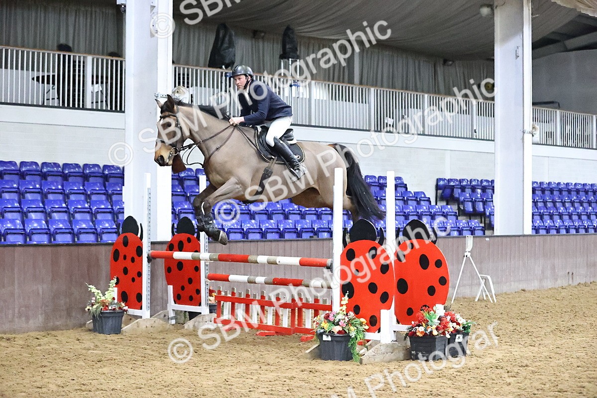 SBM_001999 - Class 10 - Senior Newcomers - 1.10m