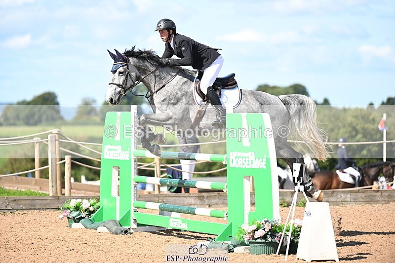 240913A-122200-04348 - Cls 15 Snr Foxhunter