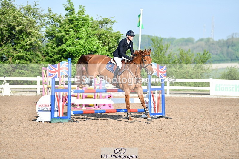 240512A-080216-16746 - Cls 39 British Novice and 90cm Open