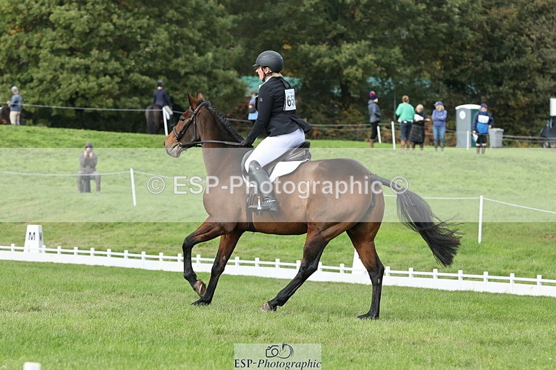 251024A-135555-12691 - H-655-Sarah.Sharp