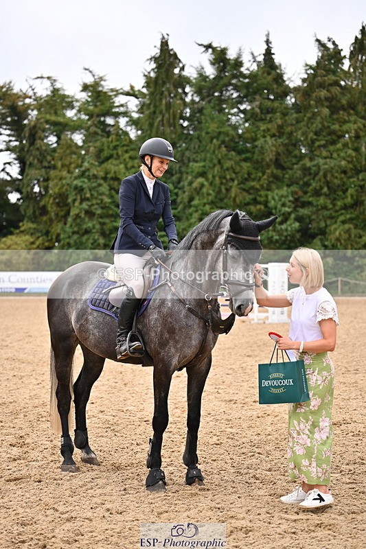 250817A-111010-04023 - Cls 16 Snr British Novice