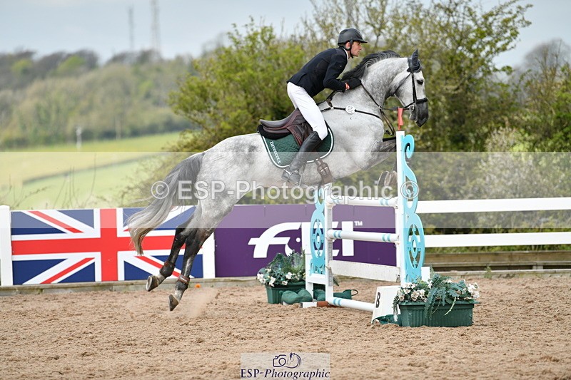 240421A-113814-13730 - Cls 20, 1 Star Silver Tour 1.20m