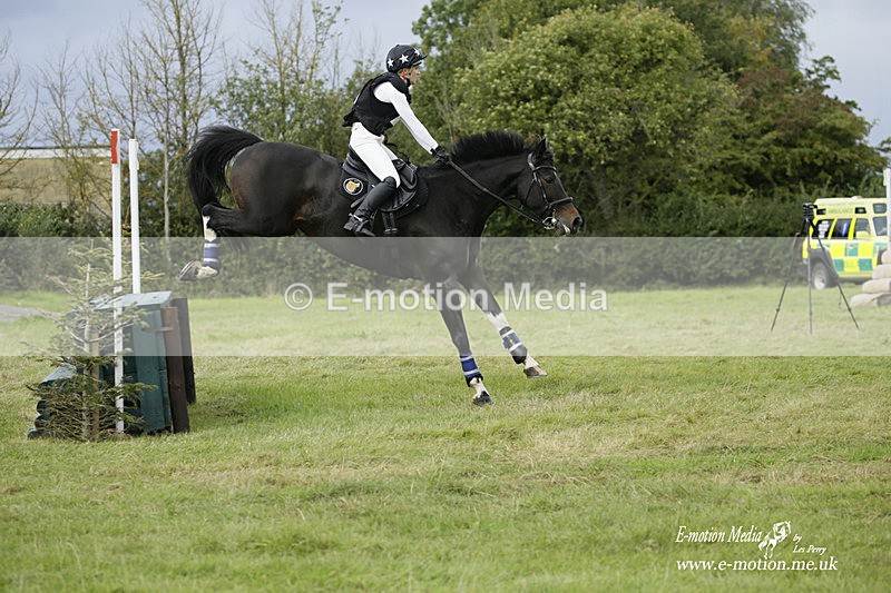  WWHT 031021 3238 - Intermediate (0.90m)  03/10/21