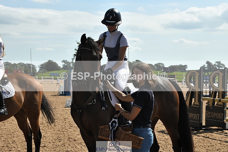 230903A-134900-04910 - Cls 15B U21 Intro 1m