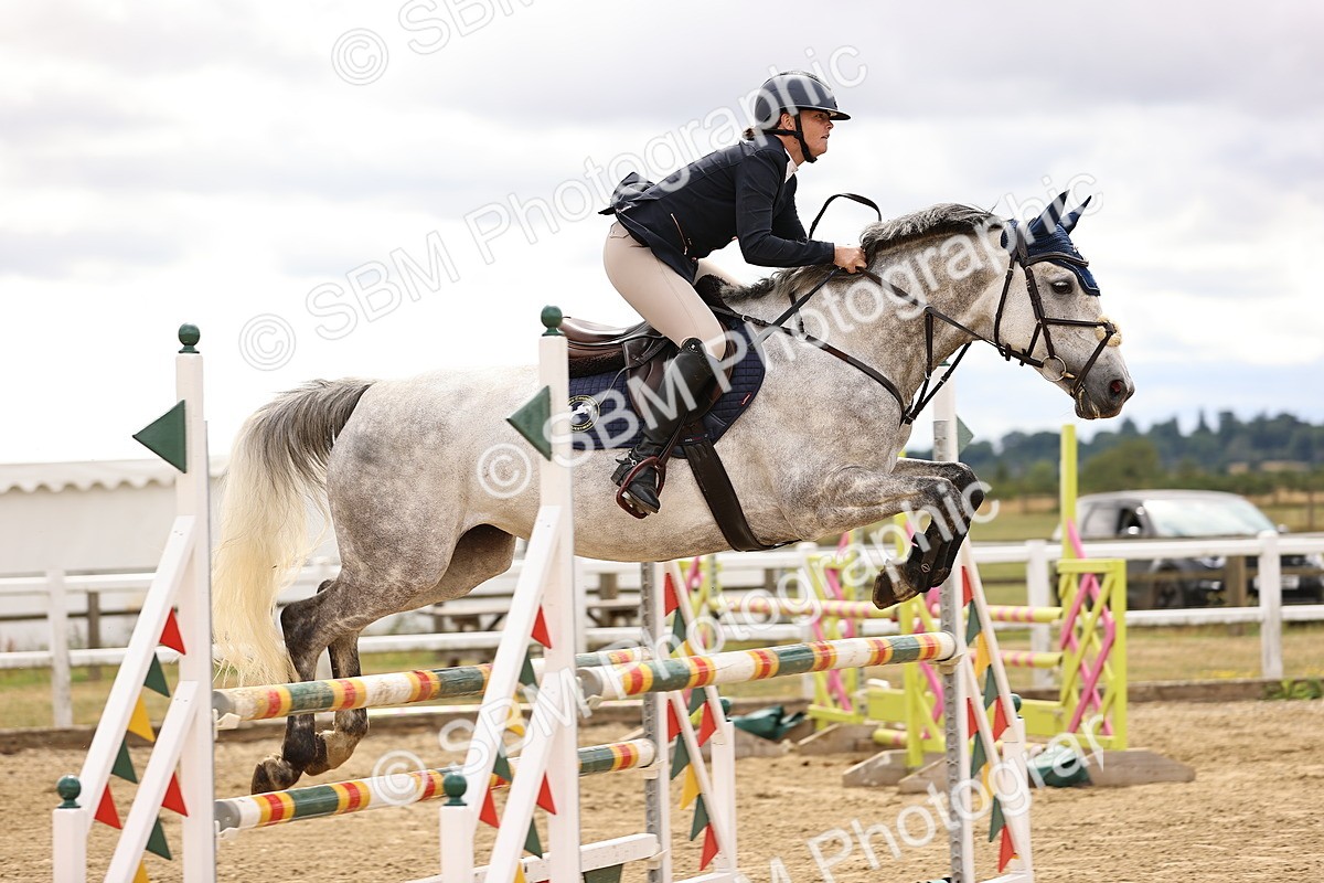 SBM_026931 - Class 13 - Senior Newcomers - 1.10m