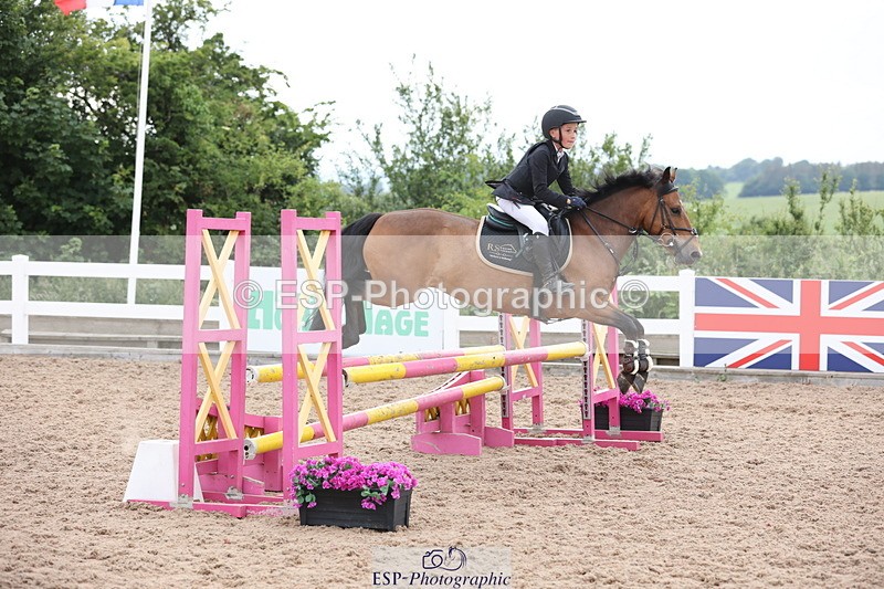 240630A-175235-16197 - Cls 28 Stepping Stones 128cm + 138cm