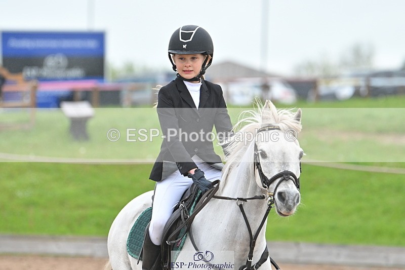 240505A-091847-03475 - Cls 1 Pony Intro 70cm
